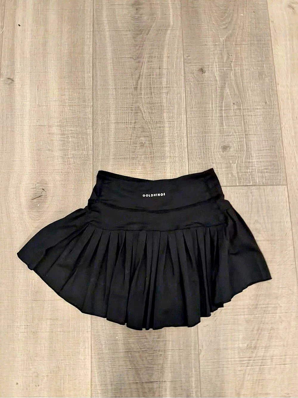 GOLDHINGE Pleated Mini Skirt in Black Like New